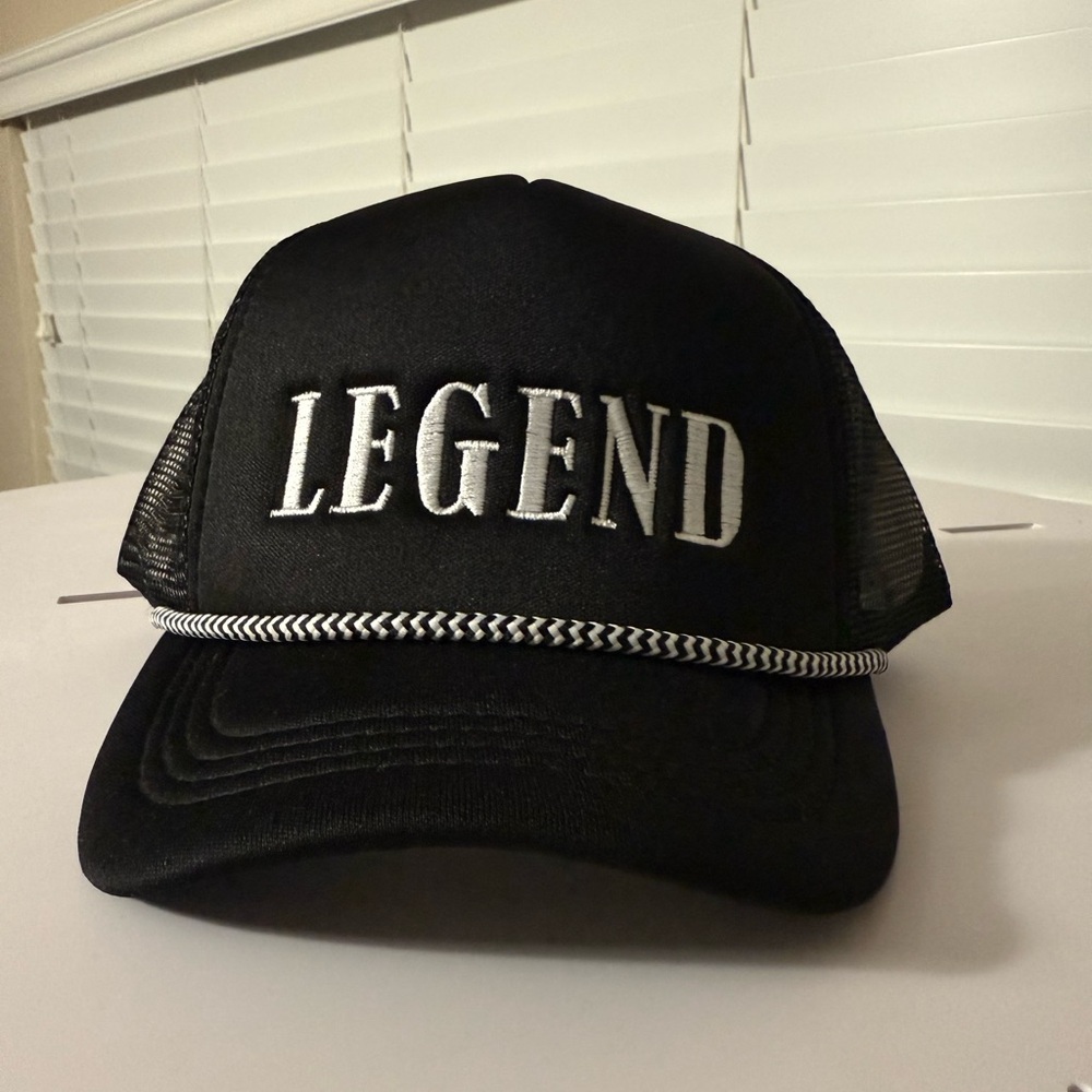ary Black Mesh Cap